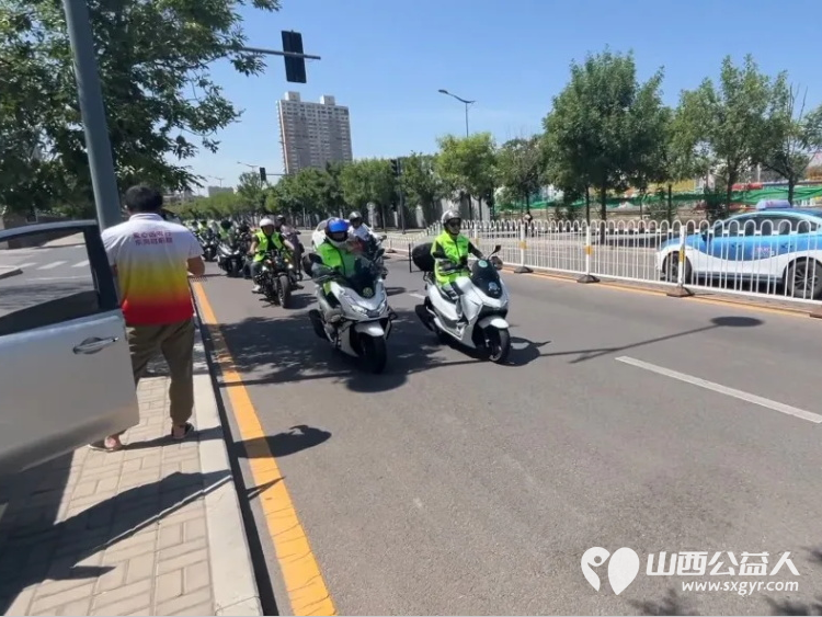“爱心送考·为梦护航”,第十一届爱心送考活动正式启动,2025公益顺风车、东风风行爱心送考太原站启动仪式在太原天美杉杉奥特莱斯举行 - 第42张 - 山西公益人 “爱心送考·为梦护航”,第十一届爱心送考活动正式启动,2025公益顺风车、东风风行爱心送考太原站启动仪式在太原天美杉杉奥特莱斯举行 - 第42张