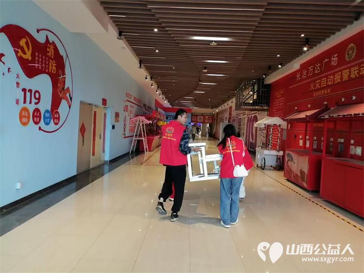 当歌声与志愿红相遇 长治市阳光困境儿童帮扶协会助力贝森杯合唱大赛圆满成功,协会给贝森口腔医院和爱尔眼科医院赠送感谢锦旗 - 第28张 - 山西公益人 当歌声与志愿红相遇 长治市阳光困境儿童帮扶协会助力贝森杯合唱大赛圆满成功,协会给贝森口腔医院和爱尔眼科医院赠送感谢锦旗 - 第28张