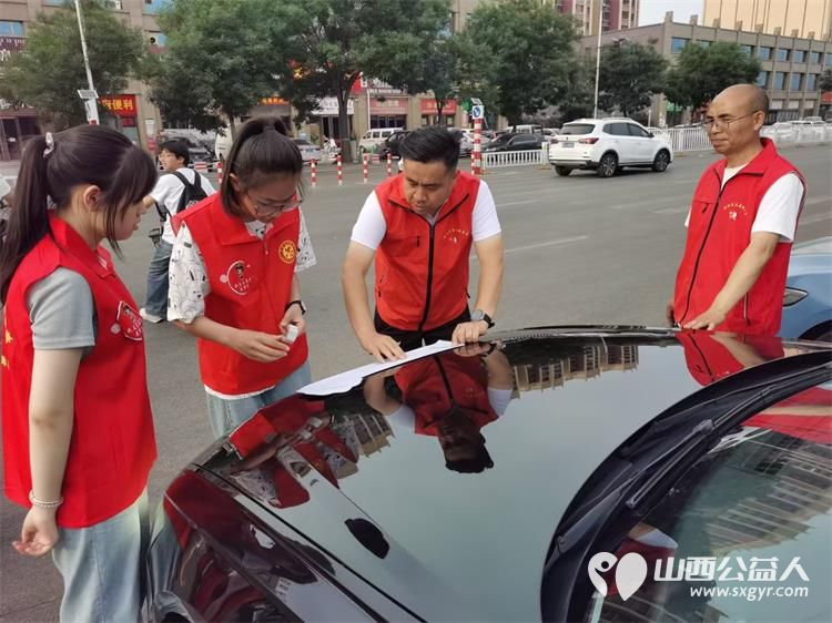 文水县爱心帮扶志愿者协会及中志协应急委文水服务队服务2025年高考考生愿考生笔下生花金榜题名未来可期 - 第15张 - 山西公益人 文水县爱心帮扶志愿者协会及中志协应急委文水服务队服务2025年高考考生愿考生笔下生花金榜题名未来可期 - 第15张