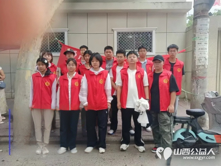 爱心助考为爱护航 临汾市文明交通志愿者2025年爱心助考700余人次护航高考学子 - 第9张 - 山西公益人 爱心助考为爱护航 临汾市文明交通志愿者2025年爱心助考700余人次护航高考学子 - 第9张