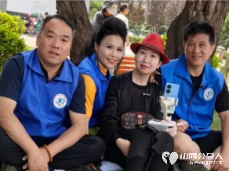 长治市小雨点公益志愿者协会潞州区分会高考期间组织爱心送考活动组织会员成立爱心送考车队十辆车接送我们的考生 - 第7张