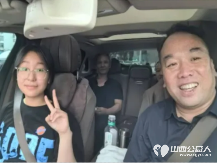 长治市小雨点公益志愿者协会潞州区分会高考期间组织爱心送考活动组织会员成立爱心送考车队十辆车接送我们的考生 - 第13张