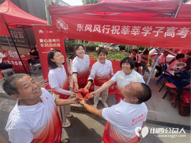 晋城市绿丝带志愿者协会2025年第九届爱心送考活动举行共有30辆爱心车辆26辆应急摩托车队踊跃参与让爱心与温暖传递下去助力更多梦想扬帆起航 - 第50张 - 山西公益人 晋城市绿丝带志愿者协会2025年第九届爱心送考活动举行共有30辆爱心车辆26辆应急摩托车队踊跃参与让爱心与温暖传递下去助力更多梦想扬帆起航 - 第50张