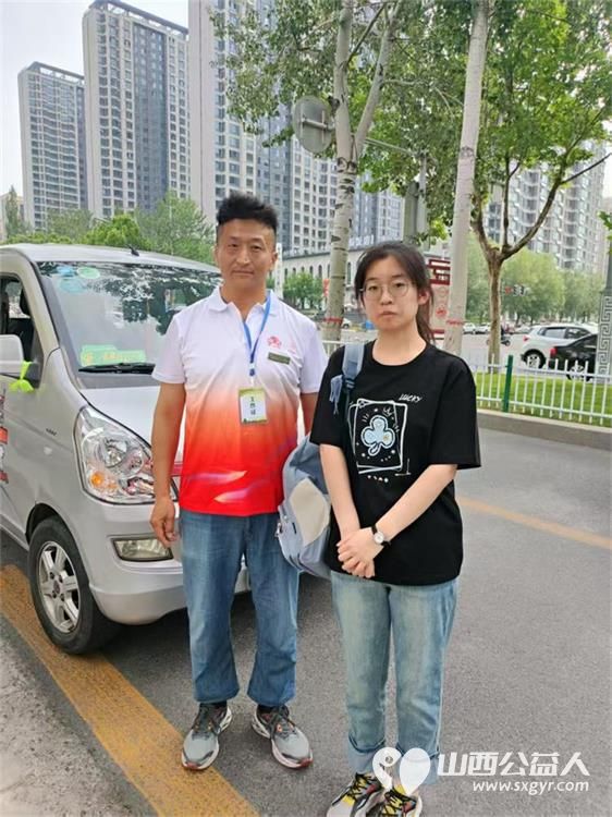 晋城市绿丝带志愿者协会2025年第九届爱心送考活动举行共有30辆爱心车辆26辆应急摩托车队踊跃参与让爱心与温暖传递下去助力更多梦想扬帆起航 - 第28张 - 山西公益人 晋城市绿丝带志愿者协会2025年第九届爱心送考活动举行共有30辆爱心车辆26辆应急摩托车队踊跃参与让爱心与温暖传递下去助力更多梦想扬帆起航 - 第28张