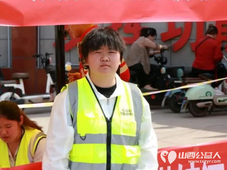 护航高考 筑梦未来----晋中市太谷区心连心志愿者协会2025高考志愿服务活动开展秩序维护安全警戒引导就位等志愿服务 - 第17张 - 山西公益人 护航高考 筑梦未来----晋中市太谷区心连心志愿者协会2025高考志愿服务活动开展秩序维护安全警戒引导就位等志愿服务 - 第17张