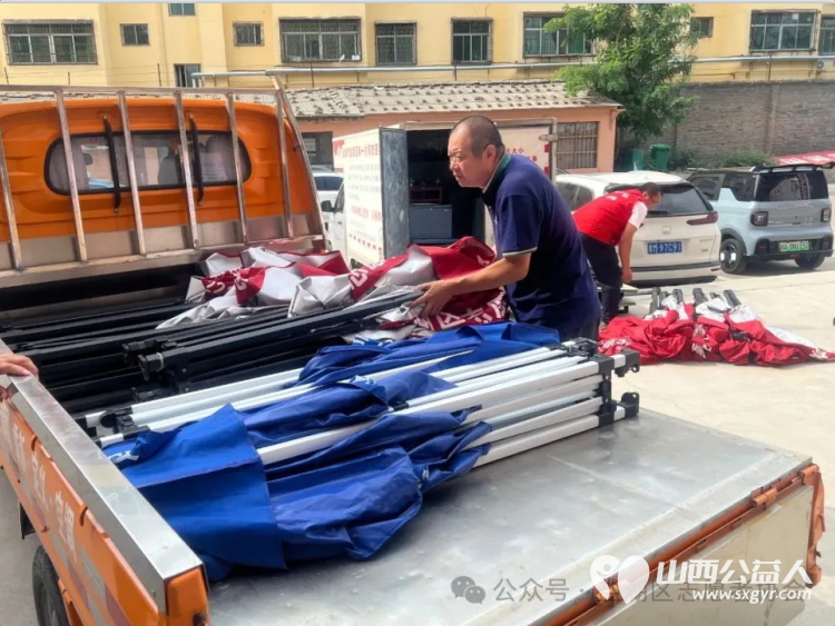 爱心护考助梦启航----盐湖区志愿者协会开展护航高考系列志愿服务活动为考生和家长提供了全方位的贴心服务 - 第20张 - 山西公益人 爱心护考助梦启航----盐湖区志愿者协会开展护航高考系列志愿服务活动为考生和家长提供了全方位的贴心服务 - 第20张
