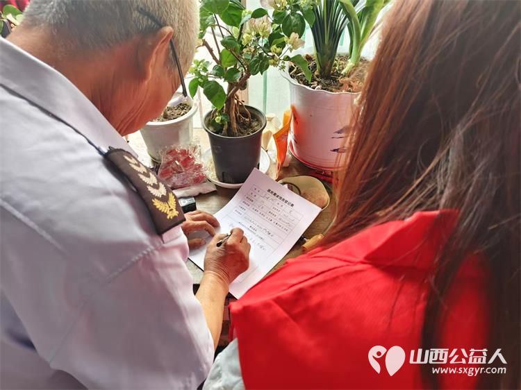 长治市阳光困境儿童帮扶协会走进潞州区府后社区长运东家属院义务理发活动 - 第26张 - 山西公益人 长治市阳光困境儿童帮扶协会走进潞州区府后社区长运东家属院义务理发活动 - 第26张