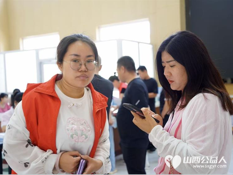 志愿服务进社区健康活动暖人心——介休市敬老协会25年6月11日走进西南街道新建西路社区服务全社区老人 - 第53张 - 山西公益人 志愿服务进社区健康活动暖人心——介休市敬老协会25年6月11日走进西南街道新建西路社区服务全社区老人 - 第53张
