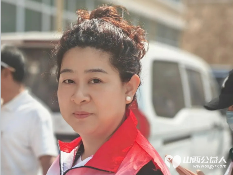 端午情暖养老院公益善举映初心 长治市正能量公益协会潞州区分会携手志愿服务一队走进了平顺县德亨仁厚医养中心慰问看望老人们送上米面牛奶粽子 - 第11张