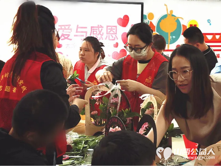 爱心传递温暖 真情共筑家园----太原天使儿童医院携手桥南社区走进福利院以爱守护童真笑颜为福利院的孩子们送上精心准备的爱心物资 - 第8张 - 山西公益人 爱心传递温暖 真情共筑家园----太原天使儿童医院携手桥南社区走进福利院以爱守护童真笑颜为福利院的孩子们送上精心准备的爱心物资 - 第8张