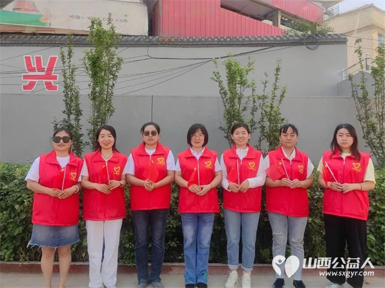 巾帼心向党花开中国情----吕梁市离石区青年志愿者协会妇联唱响新时代巾帼赞歌组织志愿者开启学传唱活动用歌声礼赞新时代女性 - 第1张 - 山西公益人 巾帼心向党花开中国情----吕梁市离石区青年志愿者协会妇联唱响新时代巾帼赞歌组织志愿者开启学传唱活动用歌声礼赞新时代女性 - 第1张