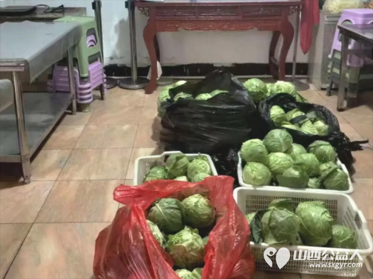 烈日采白菜西瓜爱心送雨花----记长治市小雨点公益志愿者协会思源分会为长治市雨花斋二部捐赠白菜西瓜行动 - 第19张 - 山西公益人 烈日采白菜西瓜爱心送雨花----记长治市小雨点公益志愿者协会思源分会为长治市雨花斋二部捐赠白菜西瓜行动 - 第19张