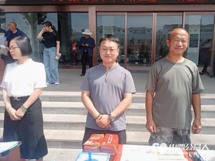 太原市清徐县徐沟镇人民政府举办安全月活动山西好人张小义参加了活动清徐县金鹰战狼救援队清徐县护卫者应急救援队为此次活动提供了安全保障 - 第8张 - 山西公益人 太原市清徐县徐沟镇人民政府举办安全月活动山西好人张小义参加了活动清徐县金鹰战狼救援队清徐县护卫者应急救援队为此次活动提供了安全保障 - 第8张