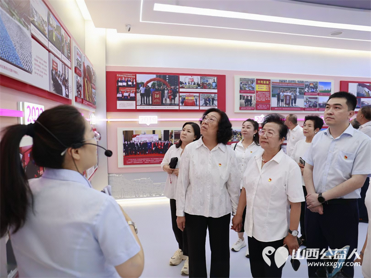 太原学花志愿服务中心党支部与浦发银行兴华街支行党支部在太原新希望双语学校举行党建共建签订仪式 - 第11张 - 山西公益人 太原学花志愿服务中心党支部与浦发银行兴华街支行党支部在太原新希望双语学校举行党建共建签订仪式 - 第11张