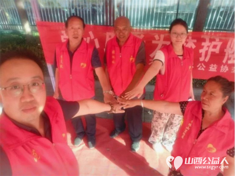 不忘初心为爱而行----记介休市西关金融路社区不忘初心公益协会志愿者助力中考学子活动 - 第15张 - 山西公益人 不忘初心为爱而行----记介休市西关金融路社区不忘初心公益协会志愿者助力中考学子活动 - 第15张