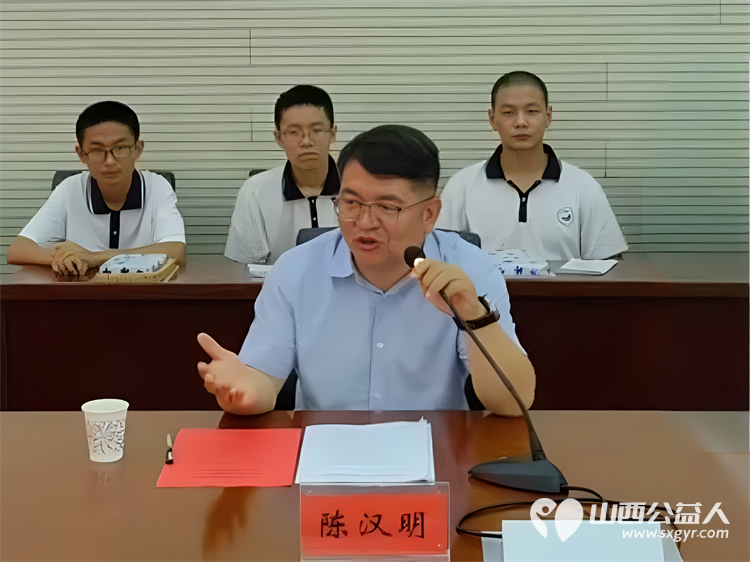 2025年度山西省青基会忻州一中校友红玫瑰奖学金发放!忻中校友为30名家庭贫困学习优秀的获奖学生提供了每人2000元的奖学金 - 第2张 - 山西公益人 2025年度山西省青基会忻州一中校友红玫瑰奖学金发放!忻中校友为30名家庭贫困学习优秀的获奖学生提供了每人2000元的奖学金 - 第2张