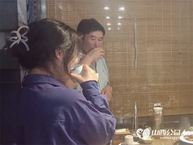 雨润新芽一场跨越二百公里的梦想护航----长治市善泽留守困境儿童救助协会帮助16岁的郝✘雨录取太原慈善职业技术学院入校学习 - 第6张 - 山西公益人 雨润新芽一场跨越二百公里的梦想护航----长治市善泽留守困境儿童救助协会帮助16岁的郝✘雨录取太原慈善职业技术学院入校学习 - 第6张