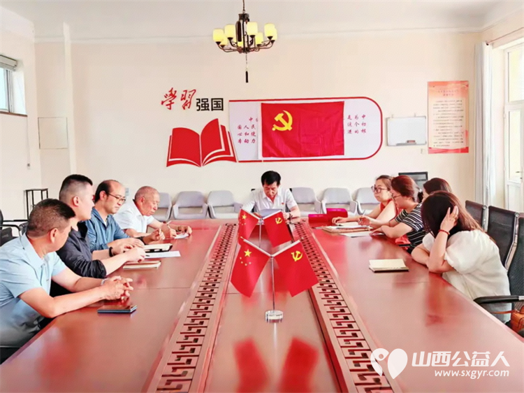 传承红色基因,永葆党员本色 上党区义工协会迎七一主题党日活动对过去一年表现突出的优秀共产党员、协会先进工作者进行表彰 - 第1张 - 山西公益人 传承红色基因,永葆党员本色 上党区义工协会迎七一主题党日活动对过去一年表现突出的优秀共产党员、协会先进工作者进行表彰 - 第1张