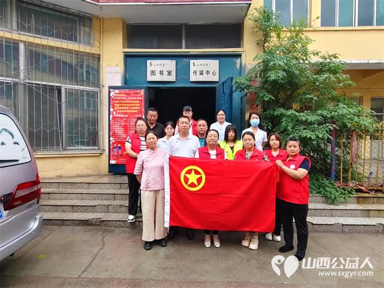 志愿服务进社区健康活动暖人心--介休市敬老协会志愿者7月3日走进东南街道水门南街社区为社区所有老人们爱心理发、按摩理疗、义诊 - 第5张 - 山西公益人 志愿服务进社区健康活动暖人心--介休市敬老协会志愿者7月3日走进东南街道水门南街社区为社区所有老人们爱心理发、按摩理疗、义诊 - 第5张