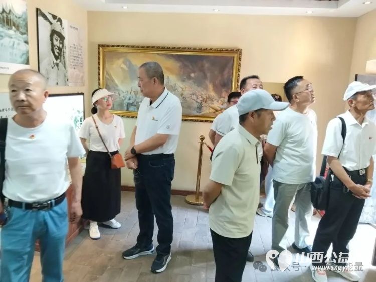 长治市正能量公益协会党支部以党旗引领方向人民共享荣光为主题组织党员赴武乡八路军纪念馆、屯留抗大一分校旧址开展红色教育实践活动 - 第8张 - 山西公益人 长治市正能量公益协会党支部以党旗引领方向人民共享荣光为主题组织党员赴武乡八路军纪念馆、屯留抗大一分校旧址开展红色教育实践活动 - 第8张