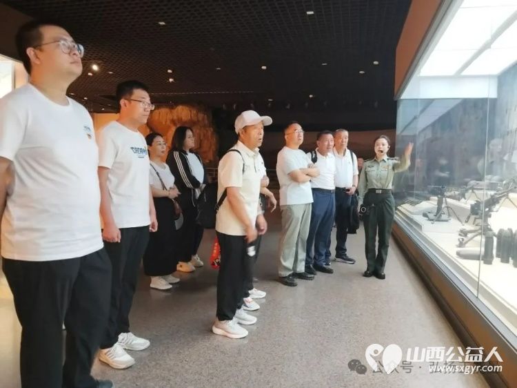 长治市正能量公益协会党支部以党旗引领方向人民共享荣光为主题组织党员赴武乡八路军纪念馆、屯留抗大一分校旧址开展红色教育实践活动 - 第13张 - 山西公益人 长治市正能量公益协会党支部以党旗引领方向人民共享荣光为主题组织党员赴武乡八路军纪念馆、屯留抗大一分校旧址开展红色教育实践活动 - 第13张