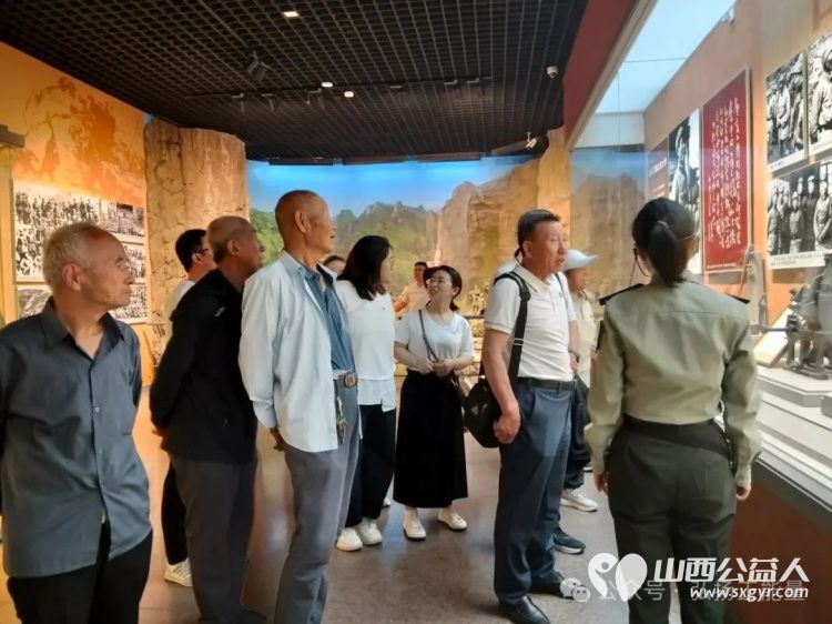 长治市正能量公益协会党支部以党旗引领方向人民共享荣光为主题组织党员赴武乡八路军纪念馆、屯留抗大一分校旧址开展红色教育实践活动 - 第10张 - 山西公益人 长治市正能量公益协会党支部以党旗引领方向人民共享荣光为主题组织党员赴武乡八路军纪念馆、屯留抗大一分校旧址开展红色教育实践活动 - 第10张