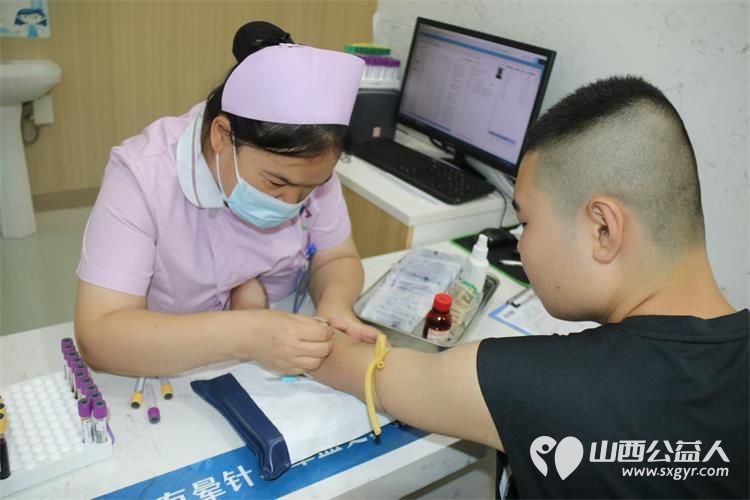 感谢山西综改区健康管理中心的医务人员为太原市灵星孤独症心青年提供免费体检用专业呵护星星的健康 - 第7张 - 山西公益人 感谢山西综改区健康管理中心的医务人员为太原市灵星孤独症心青年提供免费体检用专业呵护星星的健康 - 第7张