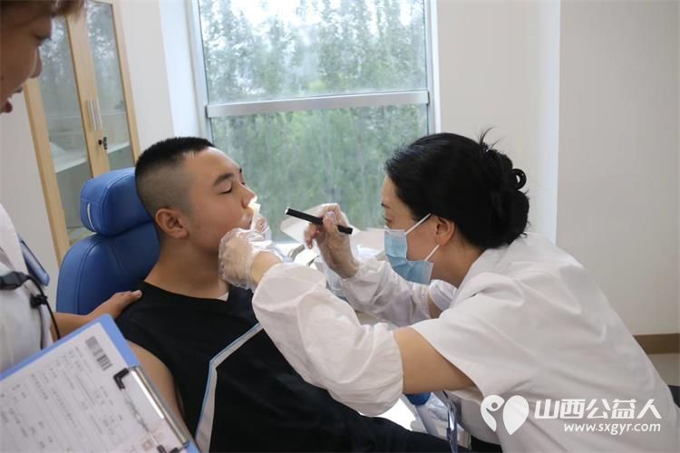 只要用心就会做的更好 山西综改区健康管理中心医护人员给太原市灵星孤独症孩子的第二批体检 - 第8张 - 山西公益人 只要用心就会做的更好 山西综改区健康管理中心医护人员给太原市灵星孤独症孩子的第二批体检 - 第8张