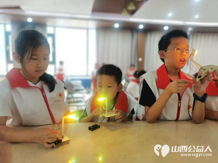 山西省第四届红十字小小宣讲员培训结束啦孩子们学习了海姆立克防溺水等安全急救知识禁毒反诈防霸凌等法律知识感恩敬老诚信勤俭等优秀传统文化 - 第8张