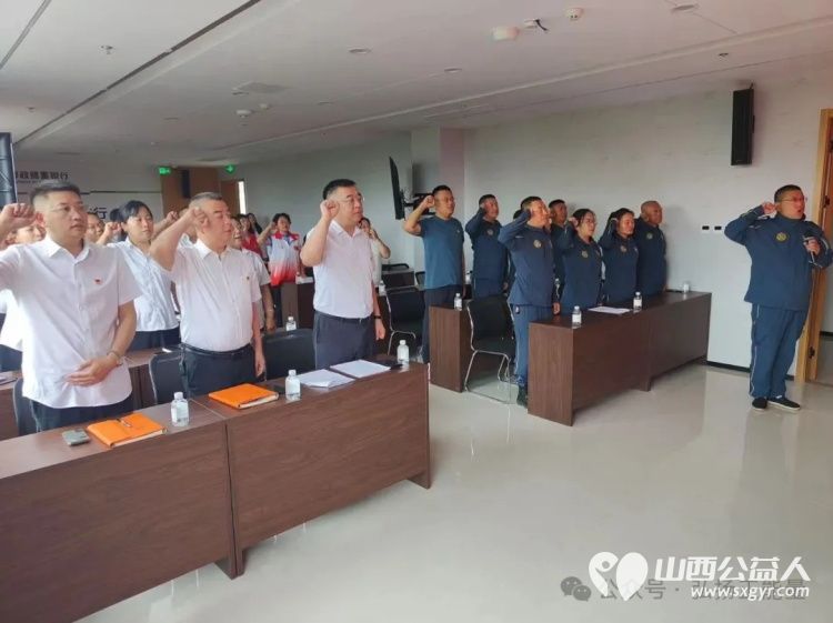 烽火岁月话初心红色基因永赓续 正能量公益山西孝义新义街道迎宾南社区举办七一主题活动共同为抗美援朝老兵送上了慰问品 - 第7张 - 山西公益人 烽火岁月话初心红色基因永赓续 正能量公益山西孝义新义街道迎宾南社区举办七一主题活动共同为抗美援朝老兵送上了慰问品 - 第7张