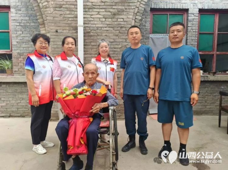 烽火岁月话初心红色基因永赓续 正能量公益山西孝义新义街道迎宾南社区举办七一主题活动共同为抗美援朝老兵送上了慰问品 - 第18张 - 山西公益人 烽火岁月话初心红色基因永赓续 正能量公益山西孝义新义街道迎宾南社区举办七一主题活动共同为抗美援朝老兵送上了慰问品 - 第18张