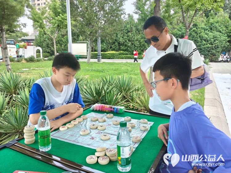 党建联建五社联动共促社区文明建设——潞城区正能量协会参与南华社区文化节“头”等大事纪实 - 第21张 - 山西公益人 党建联建五社联动共促社区文明建设——潞城区正能量协会参与南华社区文化节“头”等大事纪实 - 第21张