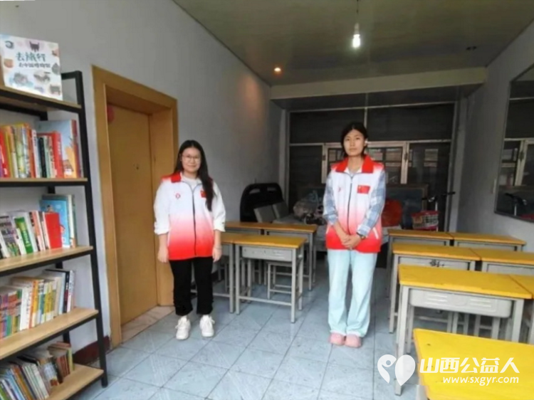 书香三渡爱意相传 正能量公益天津河东联络站携阳高县众爱志愿者协会为困境学生们建立一个图书馆大同书屋600多册图书成为孩子们假期里最珍贵的礼物 - 第3张