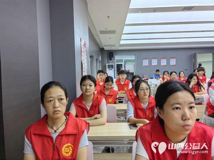 青苗牵手学路无忧青春筑梦志愿行----临汾市志愿服务联合会护苗爱心志愿服务队2025临汾市大学生暑假志愿服务活动正式启动 - 第16张 - 山西公益人 青苗牵手学路无忧青春筑梦志愿行----临汾市志愿服务联合会护苗爱心志愿服务队2025临汾市大学生暑假志愿服务活动正式启动 - 第16张