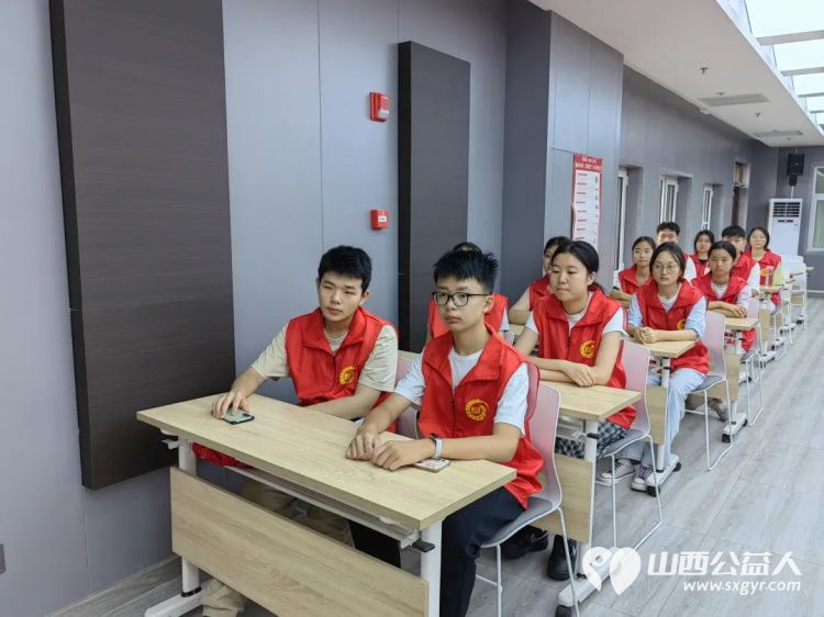 青苗牵手学路无忧青春筑梦志愿行----临汾市志愿服务联合会护苗爱心志愿服务队2025临汾市大学生暑假志愿服务活动正式启动 - 第18张 - 山西公益人 青苗牵手学路无忧青春筑梦志愿行----临汾市志愿服务联合会护苗爱心志愿服务队2025临汾市大学生暑假志愿服务活动正式启动 - 第18张