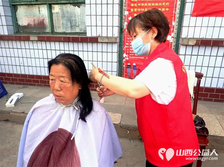 介休市敬老协会敬老爱老助老活动2025年7月19日走进洪山镇北两水村为村里60岁以上所有老人们爱心理发义诊 - 第24张 - 山西公益人 介休市敬老协会敬老爱老助老活动2025年7月19日走进洪山镇北两水村为村里60岁以上所有老人们爱心理发义诊 - 第24张