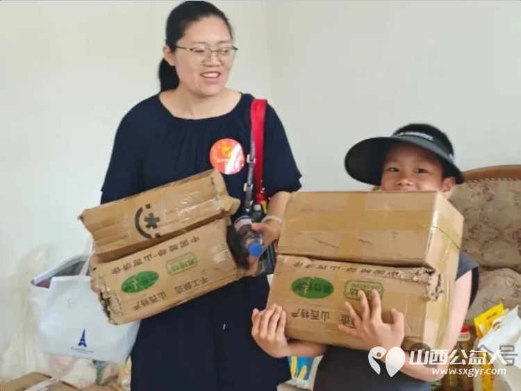 太原市晋小爱帮帮派志愿者前往太谷范村镇彭温庄村慰问探访村中孤寡老人送去陪伴与关怀 - 第14张