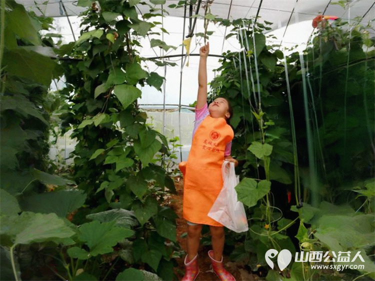 太原市龙城义工组织志愿者去寿阳养老院看望老人们给老人们带去了许多生活用品 - 第9张 - 山西公益人 太原市龙城义工组织志愿者去寿阳养老院看望老人们给老人们带去了许多生活用品 - 第9张