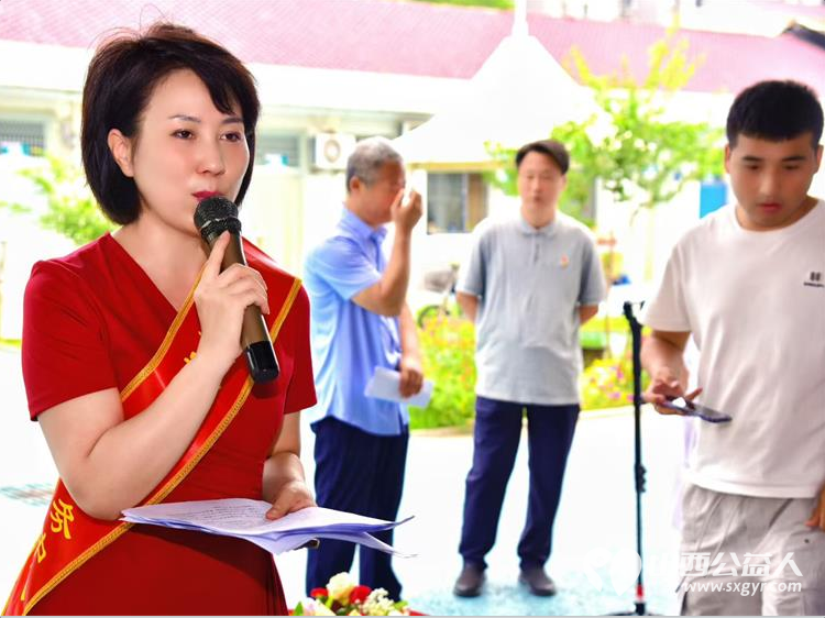 八一建军节中共太原学花志愿服务中心党支部组织支部委员和优秀志愿者赴山西省荣军医院慰问老军人活动 - 第6张 - 山西公益人 八一建军节中共太原学花志愿服务中心党支部组织支部委员和优秀志愿者赴山西省荣军医院慰问老军人活动 - 第6张