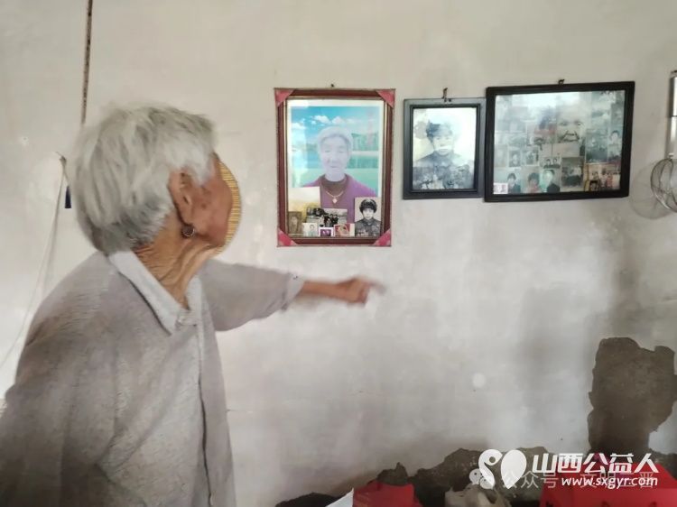 忻州市春晖公益活动站爱心志愿者走进革命老区忻府区三交镇慰问抗美援朝老兵遗孀为5户抗美援朝老兵的遗孀送去关怀与温暖 - 第8张