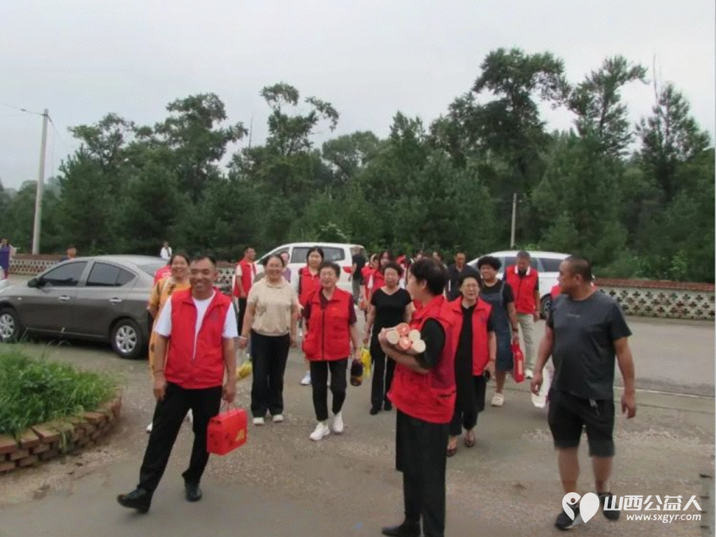 忻州市春晖公益活动站爱心志愿者走进革命老区忻府区三交镇慰问抗美援朝老兵遗孀为5户抗美援朝老兵的遗孀送去关怀与温暖 - 第11张