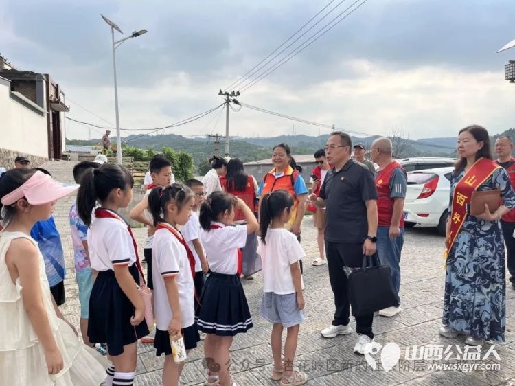 杏花岭区新联会联合太原市烛光志愿服务中心举办阳光公益行活动用爱陪伴事实孤儿让成长与温暖同行 - 第7张