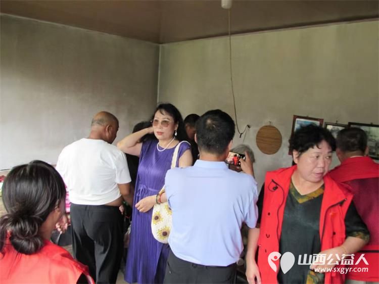 忻州市春晖公益活动站爱心志愿者走进革命老区忻府区三交镇慰问抗美援朝老兵遗孀为5户抗美援朝老兵的遗孀送去关怀与温暖 - 第17张