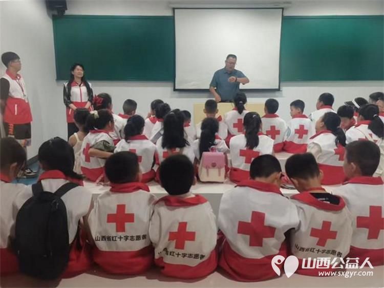 山西省红十字志愿者协会组织山西省红十字小小宣讲员参观山西省防空防灾体验馆展区展品突出知识性趣味性互动性体验性让小小宣讲员大长见识 - 第2张 - 山西公益人 山西省红十字志愿者协会组织山西省红十字小小宣讲员参观山西省防空防灾体验馆展区展品突出知识性趣味性互动性体验性让小小宣讲员大长见识 - 第2张