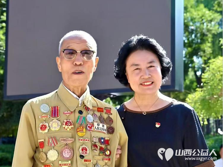 八一建军节到了山西省省军区社区联合省城学雷锋志愿服务总团开展了文艺汇演参观慰问整治环境等一系列拥军拥属活动 - 第25张 - 山西公益人 八一建军节到了山西省省军区社区联合省城学雷锋志愿服务总团开展了文艺汇演参观慰问整治环境等一系列拥军拥属活动 - 第25张