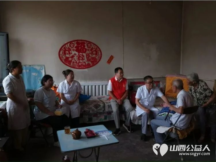 好日子不忘老革命和平年更敬军人情----屯留区正能量公益协会“筹”联合麟绛街道对管辖三个村的革命老前辈进行关爱慰问送上节日最诚挚的祝福 - 第5张 - 山西公益人 好日子不忘老革命和平年更敬军人情----屯留区正能量公益协会“筹”联合麟绛街道对管辖三个村的革命老前辈进行关爱慰问送上节日最诚挚的祝福 - 第5张