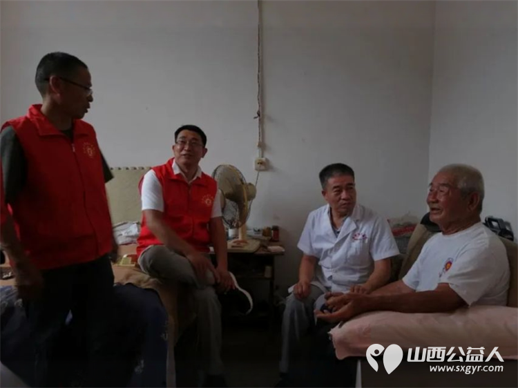 好日子不忘老革命和平年更敬军人情----屯留区正能量公益协会“筹”联合麟绛街道对管辖三个村的革命老前辈进行关爱慰问送上节日最诚挚的祝福 - 第11张 - 山西公益人 好日子不忘老革命和平年更敬军人情----屯留区正能量公益协会“筹”联合麟绛街道对管辖三个村的革命老前辈进行关爱慰问送上节日最诚挚的祝福 - 第11张