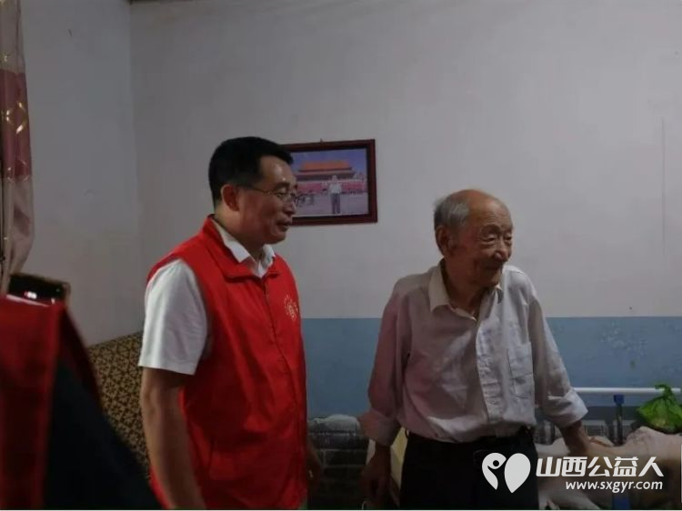 好日子不忘老革命和平年更敬军人情----屯留区正能量公益协会“筹”联合麟绛街道对管辖三个村的革命老前辈进行关爱慰问送上节日最诚挚的祝福 - 第17张 - 山西公益人 好日子不忘老革命和平年更敬军人情----屯留区正能量公益协会“筹”联合麟绛街道对管辖三个村的革命老前辈进行关爱慰问送上节日最诚挚的祝福 - 第17张