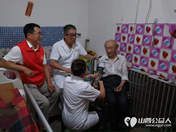 好日子不忘老革命和平年更敬军人情----屯留区正能量公益协会“筹”联合麟绛街道对管辖三个村的革命老前辈进行关爱慰问送上节日最诚挚的祝福 - 第18张 - 山西公益人 好日子不忘老革命和平年更敬军人情----屯留区正能量公益协会“筹”联合麟绛街道对管辖三个村的革命老前辈进行关爱慰问送上节日最诚挚的祝福 - 第18张
