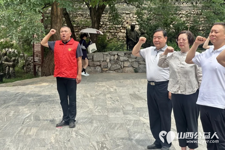 传承支前精神凝聚奋进力量 万柏林区工商联举办 传承支前精神凝聚奋进力量 主题活动组织各界代表赴阳曲县侯村乡店子底村开展重走支前路活动 - 第9张